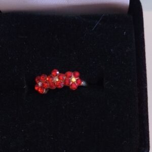 Avon Red Floral Cluster Ring